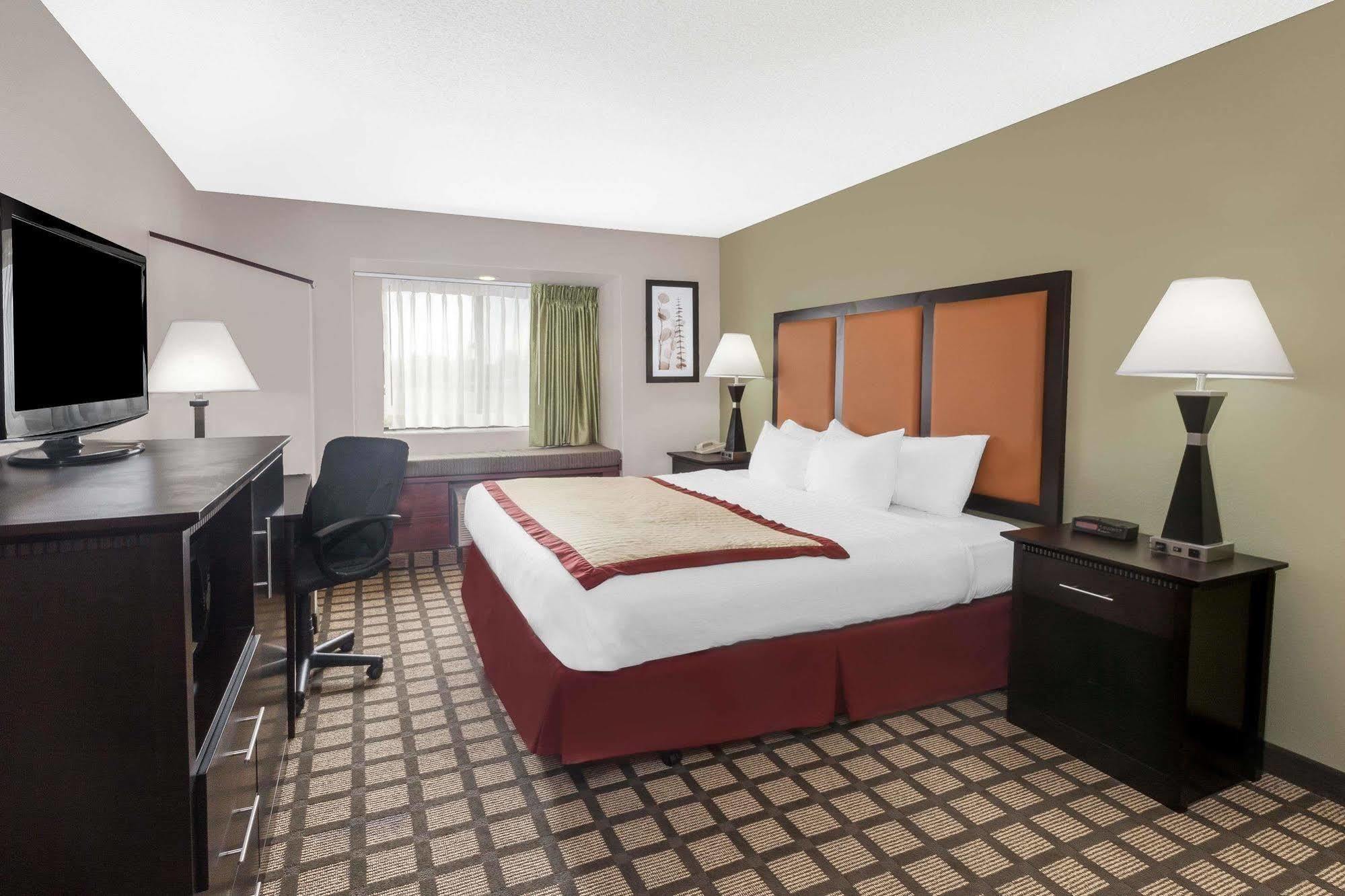 Baymont By Wyndham Gaylord Hotel Ngoại thất bức ảnh
